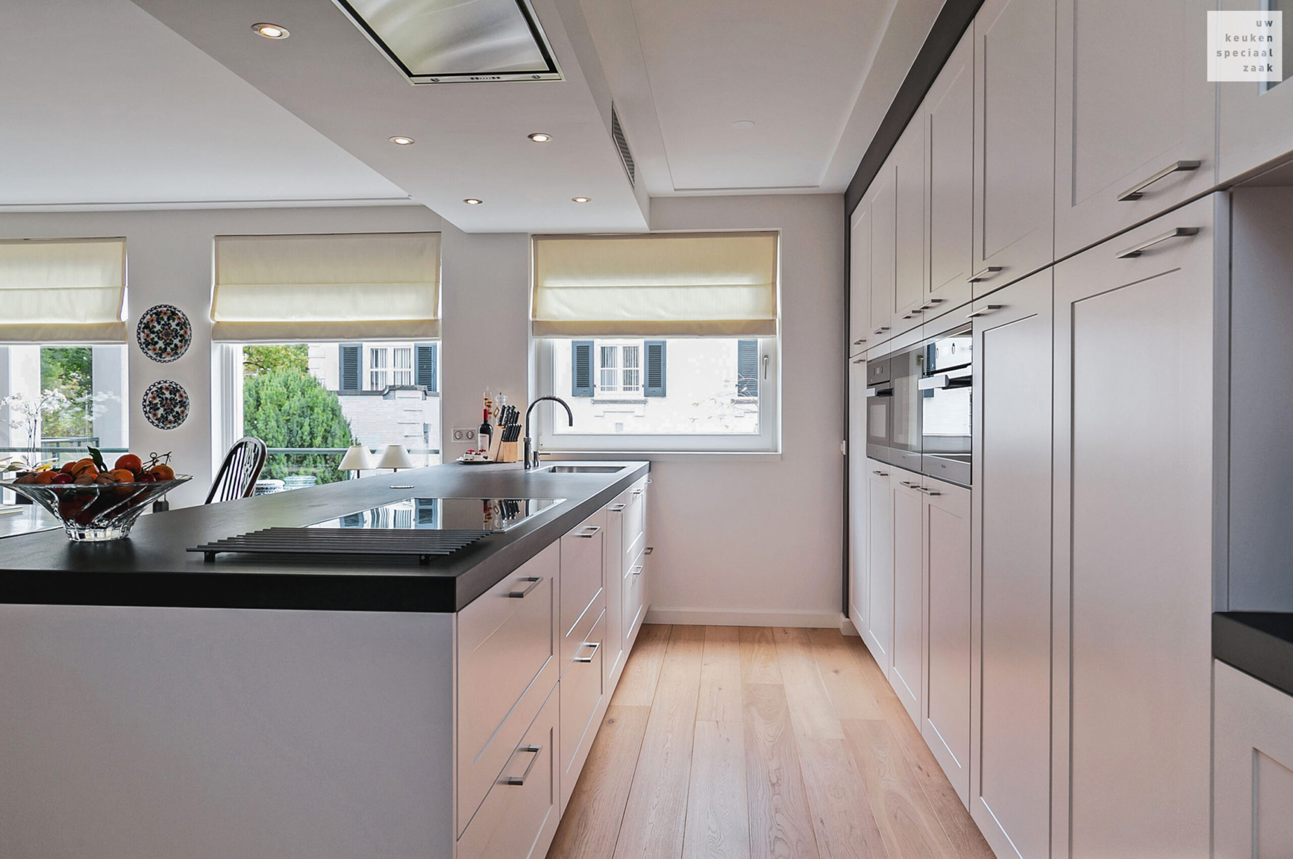 02_2019_Berkers_Stroeken_Lichtgrijs_Eiland_L_HR_G